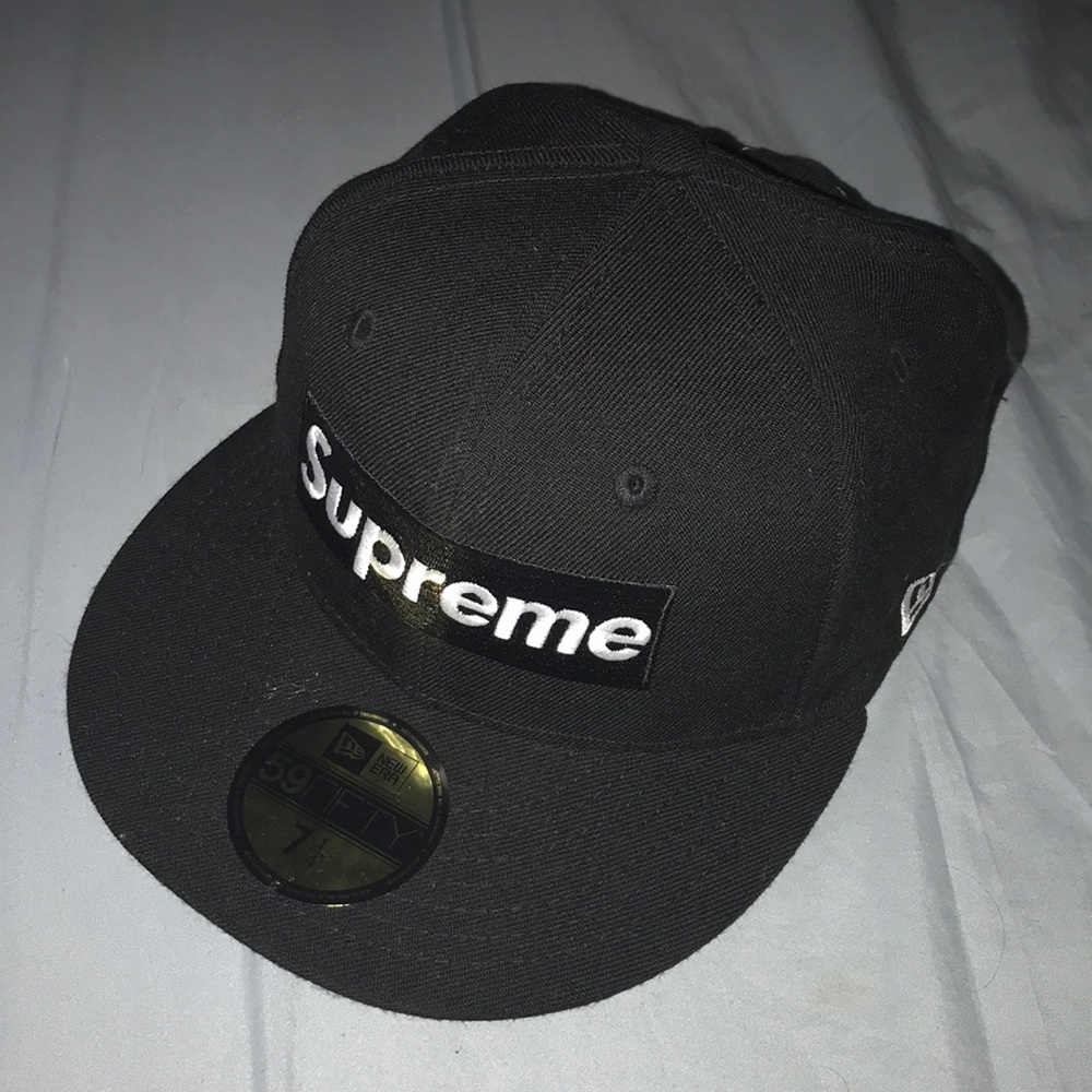 Supreme playboy new era hat